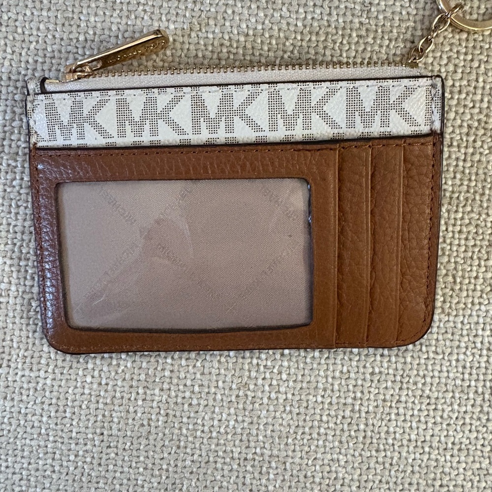 Michael Kors Cream wallet/card holder - Picture 2 of 3